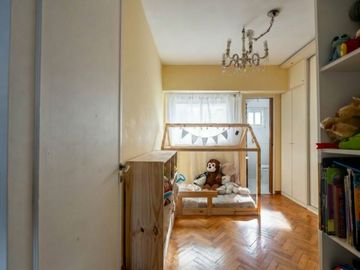 Venta Departamento 3 amb con Balcon y escritorio