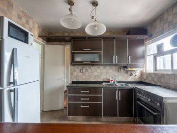 Venta Departamento 3 amb con Balcon y escritorio