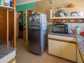 VENTA DEPARTAMENTO 4 AMBIENTES FLORES CON COCHERA