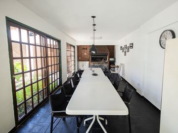 VENTA DEPARTAMENTO 4 AMBIENTES FLORES CON COCHERA