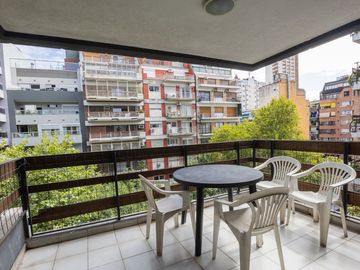 VENTA DEPARTAMENTO 4 AMBIENTES FLORES CON COCHERA
