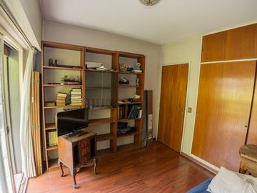 VENTA DEPARTAMENTO 4 AMBIENTES FLORES CON COCHERA