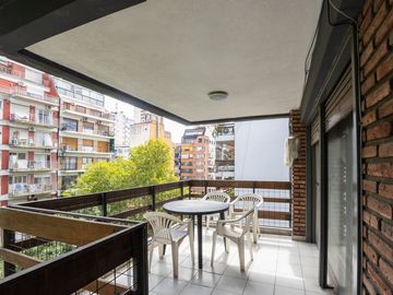 VENTA DEPARTAMENTO 4 AMBIENTES FLORES CON COCHERA