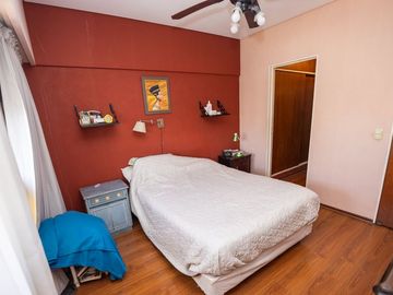 VENTA DEPARTAMENTO 4 AMBIENTES FLORES CON COCHERA