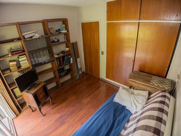 VENTA DEPARTAMENTO 4 AMBIENTES FLORES CON COCHERA