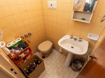 VENTA DEPARTAMENTO 4 AMBIENTES FLORES CON COCHERA