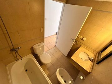 Departamento 3 amb. alquiler Caballito. Balcón