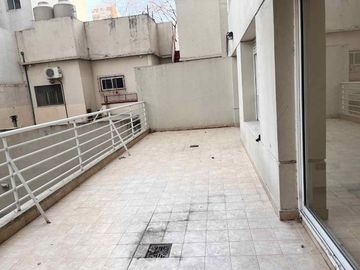 Departamento 3 amb. alquiler Caballito. Balcón
