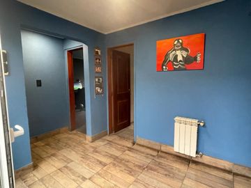 VENTA vivienda familiar con Departamento