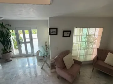Casa en venta en Colonial de la Sierra en San Pedro Garza García