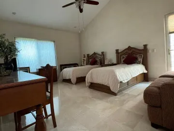 CASA EN VENTA EN PORTAL DEL HUAJUCO LA HERRADURA CARRETERA NACIONAL