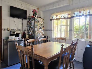 Venta o permuta de preciosa casa de 7 dormitorios en Reñaca, Los Pinos - 19.500 UF
