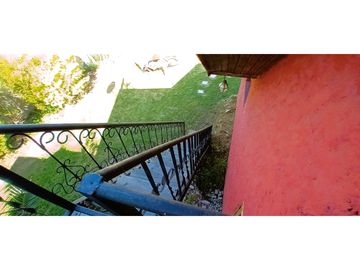 Venta de parcela de 6.000 m2. En San Isidro de Quillota -  casa de 240 m2. 12.036 UF.