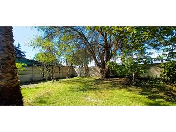 Venta de parcela de 6.000 m2. En San Isidro de Quillota -  casa de 240 m2. 12.036 UF.