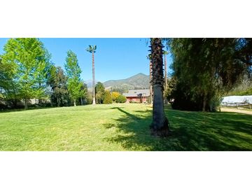 Venta de parcela de 6.000 m2. En San Isidro de Quillota -  casa de 240 m2. 12.036 UF.