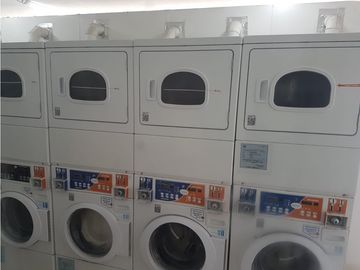 VENTA Dpto 2D+1B+EST metro Las Rejas, Ideal Inversión