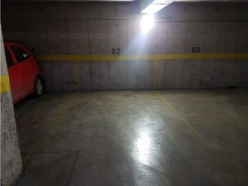 VENTA Dpto 2D+1B+EST metro Las Rejas, Ideal Inversión