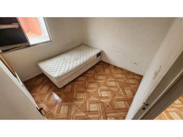 VENDO CASA EN PLACILLA - VALPARASO 2D-1B-3E