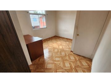 VENDO CASA EN PLACILLA - VALPARASO 2D-1B-3E