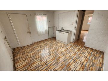 VENDO CASA EN PLACILLA - VALPARASO 2D-1B-3E