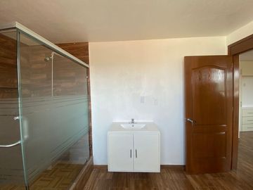 Casa en Venta en Toluca, Ocho Cedros.