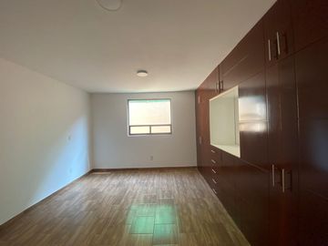 Casa en Venta en Toluca, Ocho Cedros.