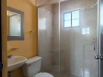 CASA EN VENTA EN TOLUCA FRACCIONAMIENTO LAS BUGAMBILIAS
