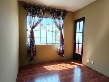 CASA EN VENTA EN TOLUCA FRACCIONAMIENTO LAS BUGAMBILIAS