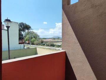 CASA EN VENTA EN TOLUCA FRACCIONAMIENTO LAS BUGAMBILIAS