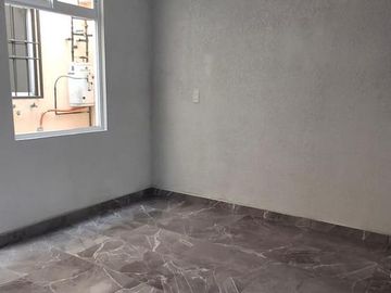 Casa en VENTA la Florida con recamara en planta baja