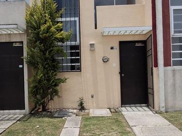 Casa en VENTA la Florida con recamara en planta baja