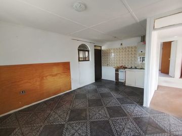 Tres dormitorios un baño, estacionamiento