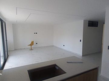 Apartamento en Arriendo Simón Bolívar, Medellín.