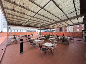 En venta gran oficina en Ciudad del Río