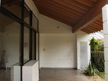 Casa campestre en el Retiro conjunto cerrado