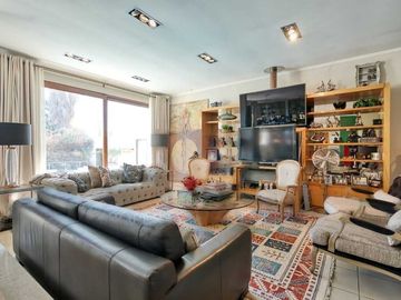 Casa en venta  en PEÑALOLÉN