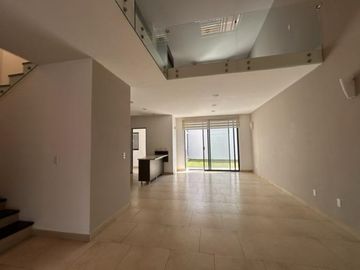 RENTA CASAS QUERETARO JURIQUILLA CUMBRES DEL LAGO TRIANA