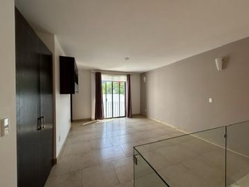 RENTA CASAS QUERETARO JURIQUILLA CUMBRES DEL LAGO TRIANA