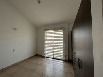 RENTA CASAS QUERETARO JURIQUILLA CUMBRES DEL LAGO TRIANA