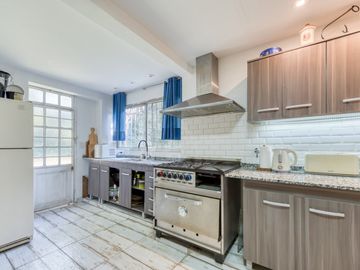 VENTA I CASA QUINTA SOBRE 6.131 m² CON ENORME POTENCIAL