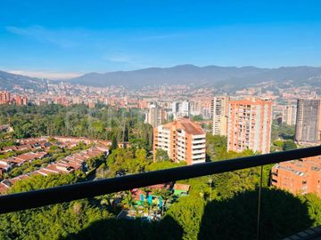 VENDO APARTAMENTO LOS BALSOS POBLADO MEDELLÍN