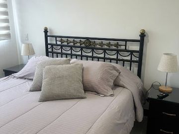ARRIENDO de APARTAESTUDIO en MedellÃ­n
