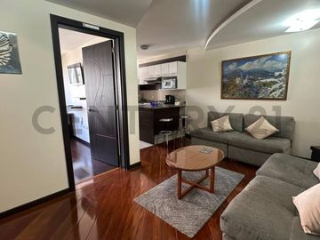 Vendo linda suite en la Shyris y Rusia