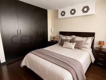 Vendo linda suite en la Shyris y Rusia