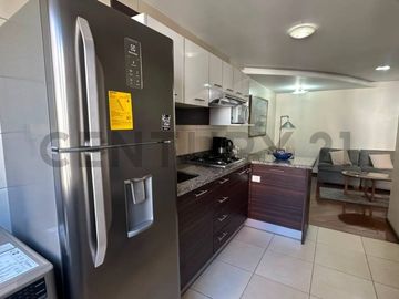 Vendo linda suite en la Shyris y Rusia