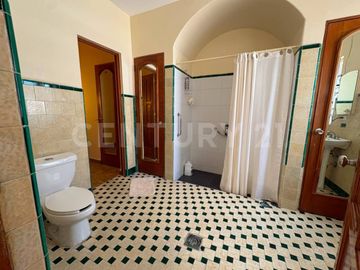 Uso de Suelo Mixto en Del Valle |Ideal para Oficinas, Consultorios o Corporativo