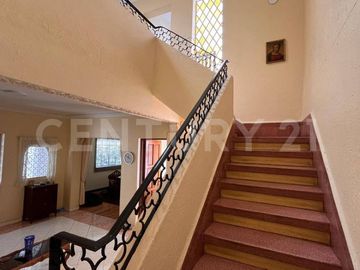 Uso de Suelo Mixto en Del Valle |Ideal para Oficinas, Consultorios o Corporativo
