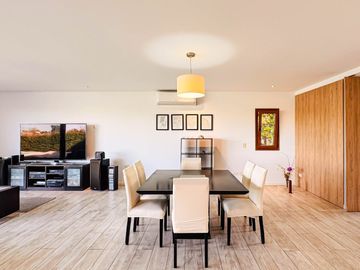 Alquiler AMOBLADO | CASA A LA LAGUNA | 5 AMBIENTES c/dependencia | Barrio San Marco | JARDÍN, PILETA, PARRILLA, GALERÍA, TERRAZA