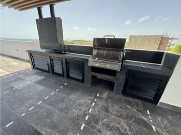 Casa de lujo de 1,100 m2 en venta en Puerto Cancún  La Laguna II