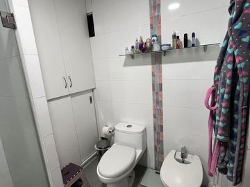 Se Vende Hermoso Departamento Tipo Casa En Primer Piso